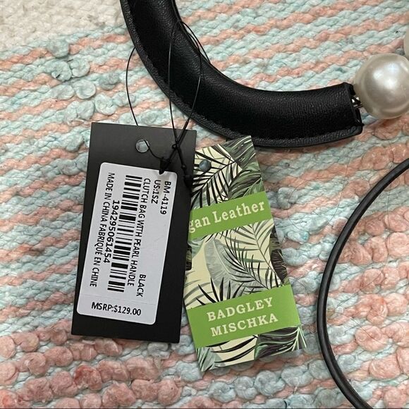 Badgley Mischka Clutch Bag w/ Faux Pearl Handle NWT - Picture 15 of 16